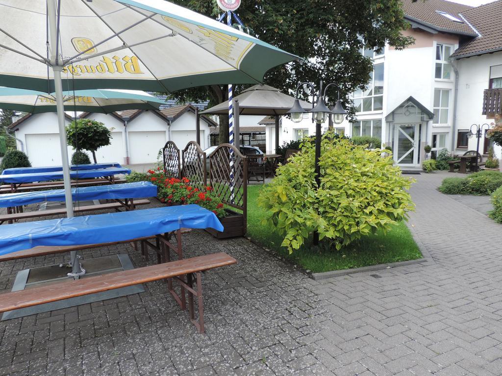 Gasthaus Weber Wiesemscheid ภายนอก รูปภาพ