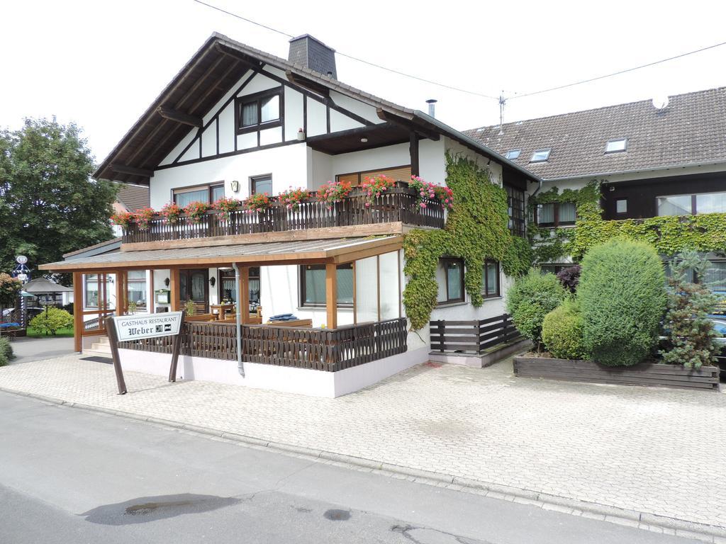 Gasthaus Weber Wiesemscheid ภายนอก รูปภาพ