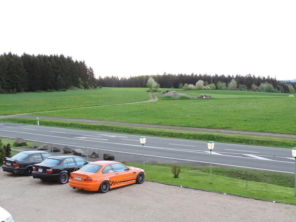 Gasthaus Weber Wiesemscheid ภายนอก รูปภาพ