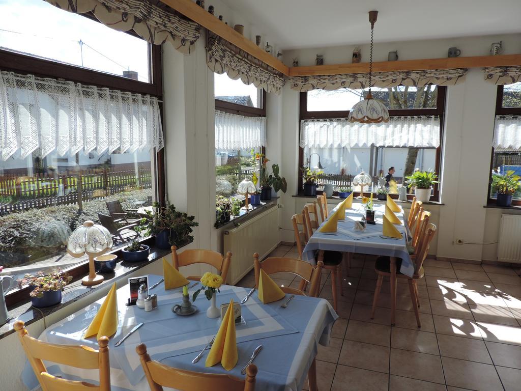 Gasthaus Weber Wiesemscheid ภายนอก รูปภาพ