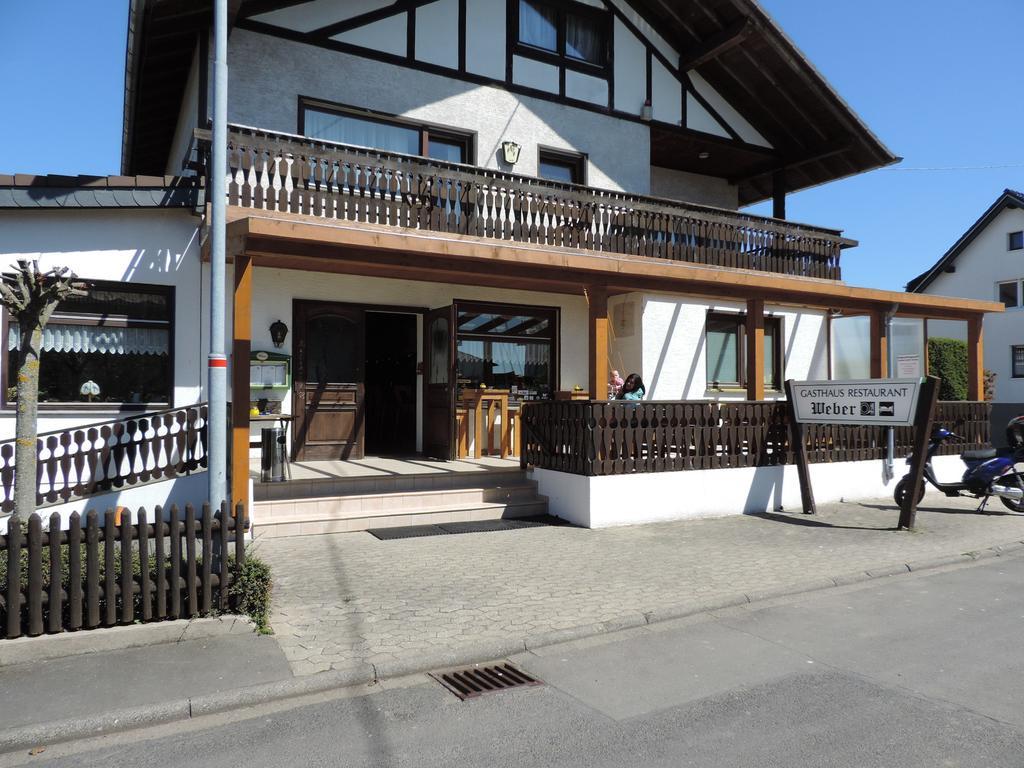 Gasthaus Weber Wiesemscheid ภายนอก รูปภาพ